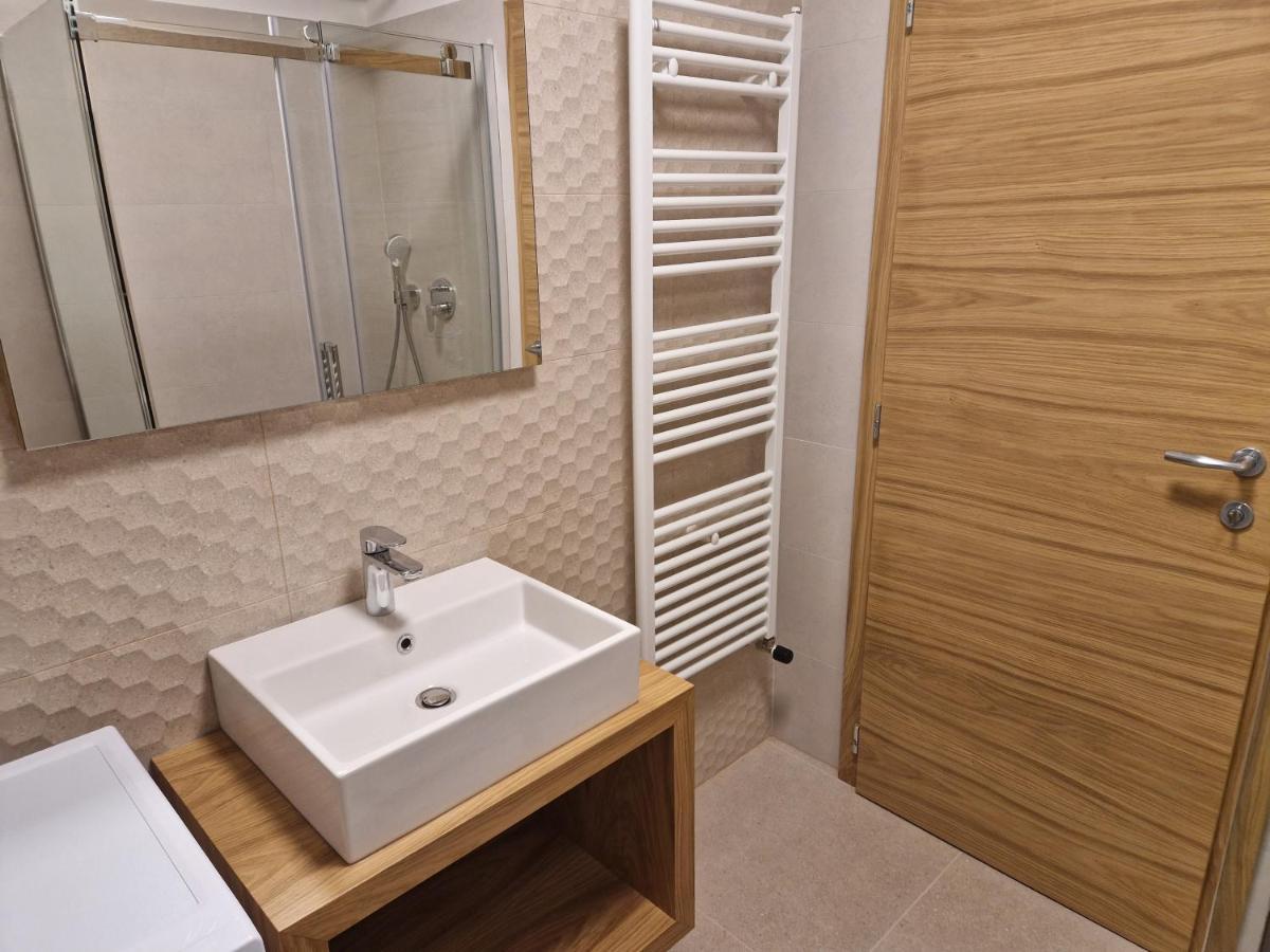 Apartments Cerovic Malinska Extérieur photo