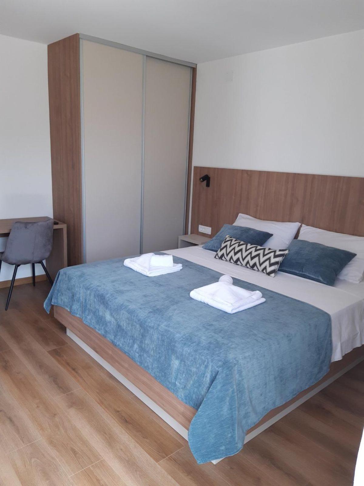 Apartments Cerovic Malinska Extérieur photo